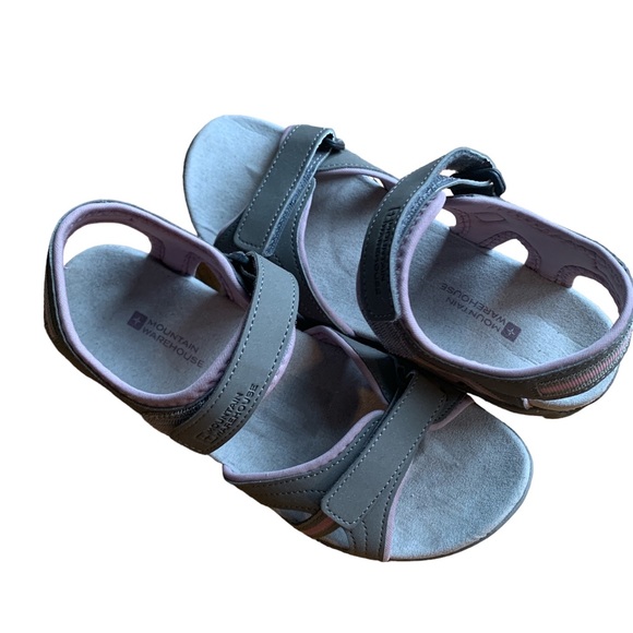 Woman’s Mountain Warehouse Sandals Sz8 - Picture 4 of 4